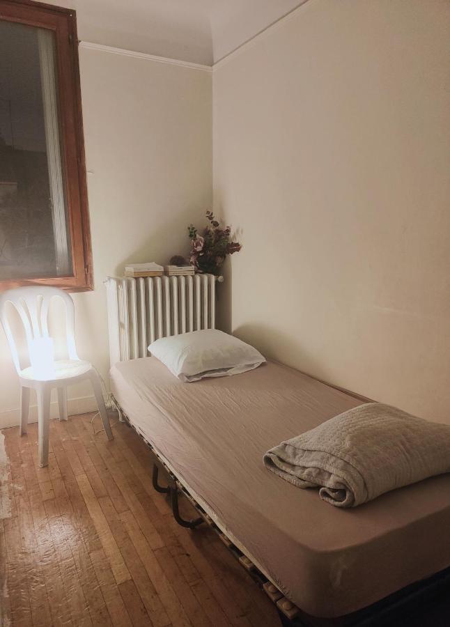 Room Near Paris Saint-Denis  Esterno foto